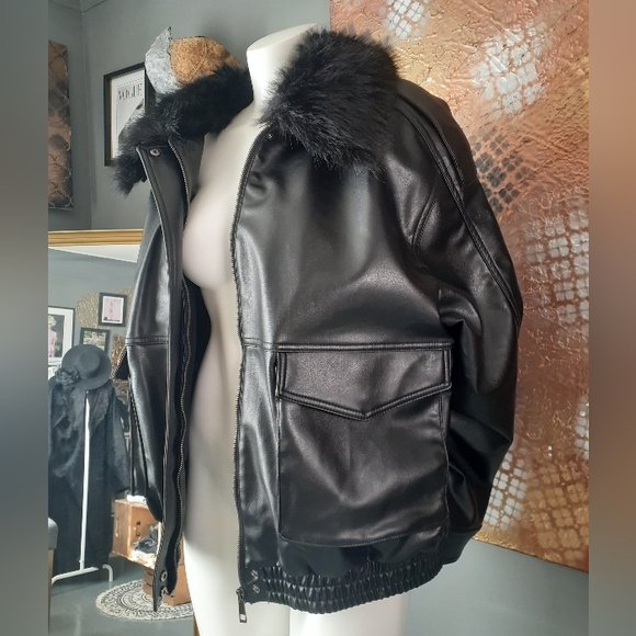 Zara Jackets & Blazers - Zara Nwot Black Faux Leather Jacket with Removable Faux Fur Collar